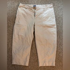 Barrel leg chino crops in stone, 16